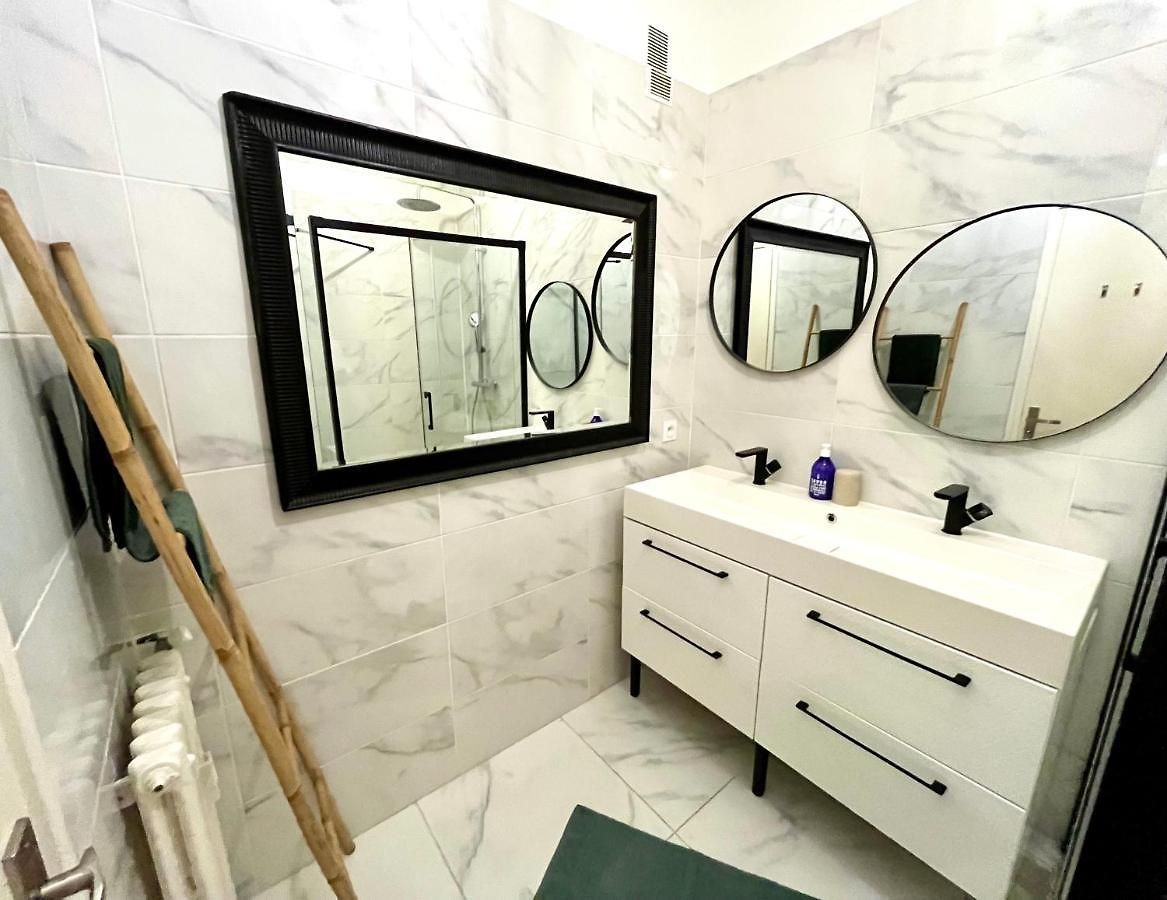 2 Bedrooms - Sea View Appartement