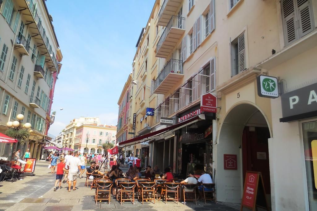 Interieurs-cour