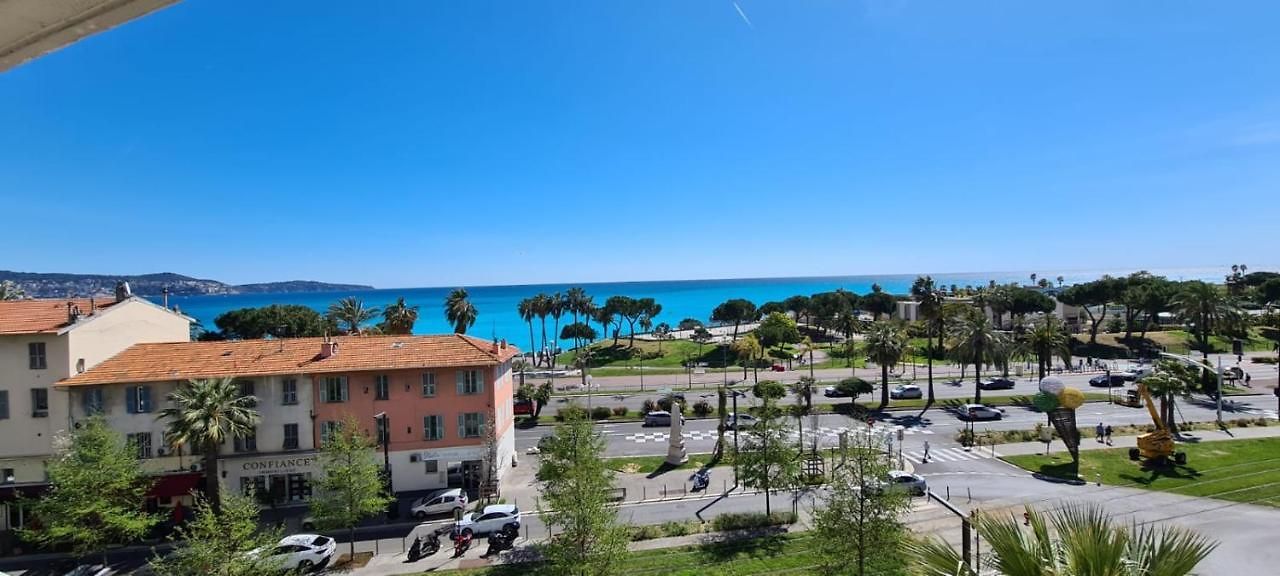 Appartement Nice: Bel Vue Avec Grande Terrasse *