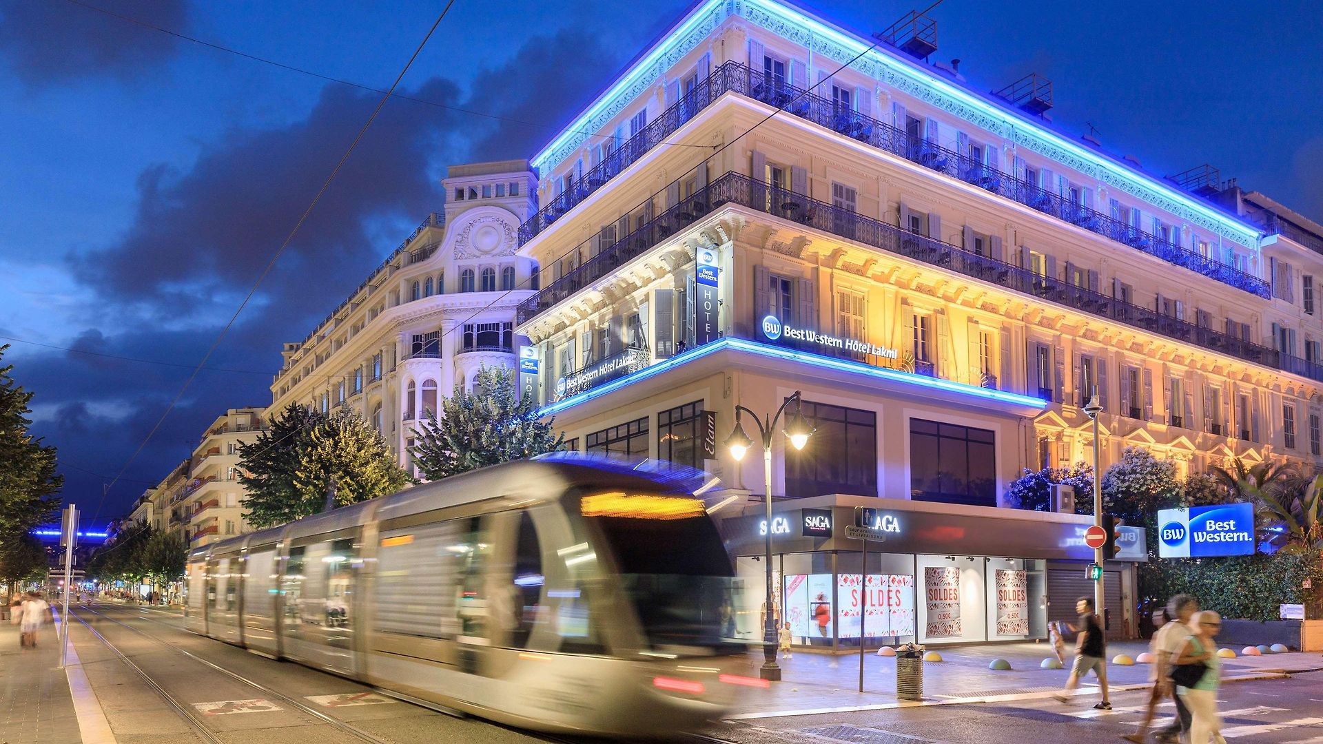 Western Lakmi Hotel 3*