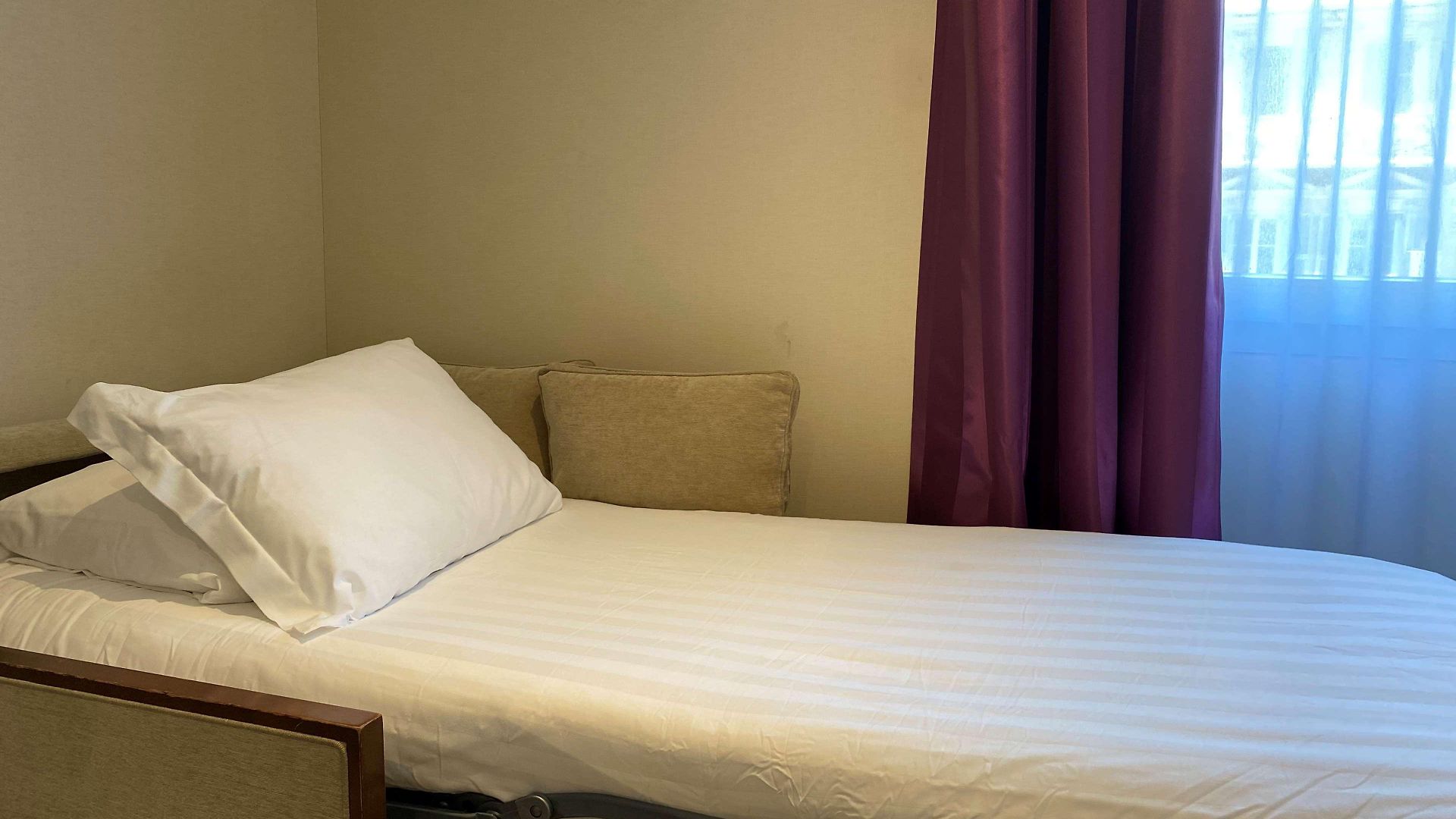 Western Alba Hotel