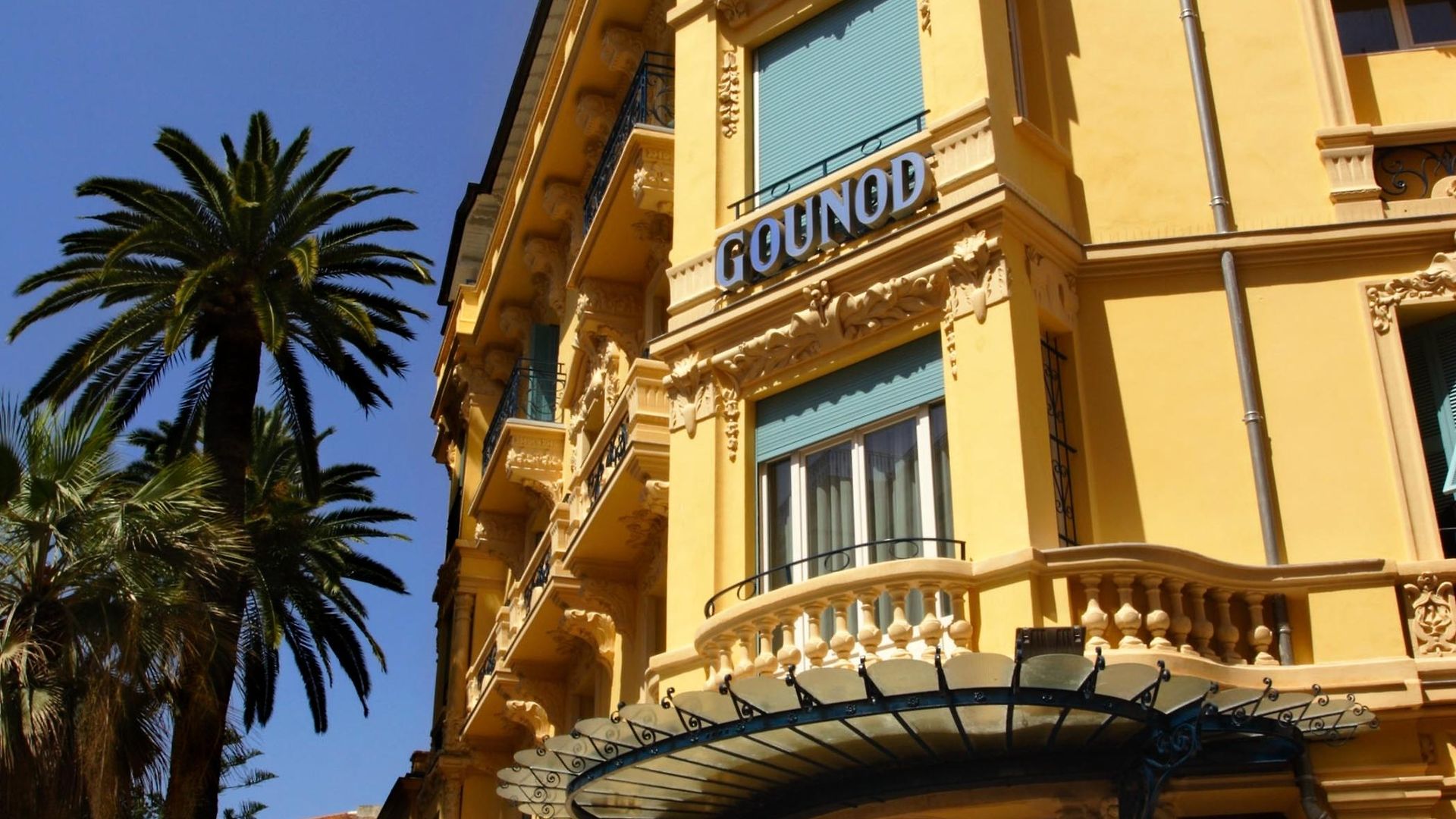 Gounod Fully Renovated Hotel 4*
