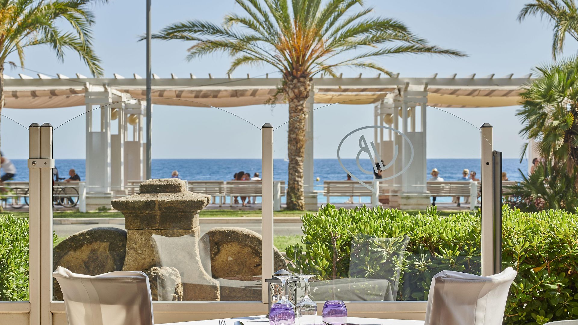 Le Royal Promenade Des Hotel 3*
