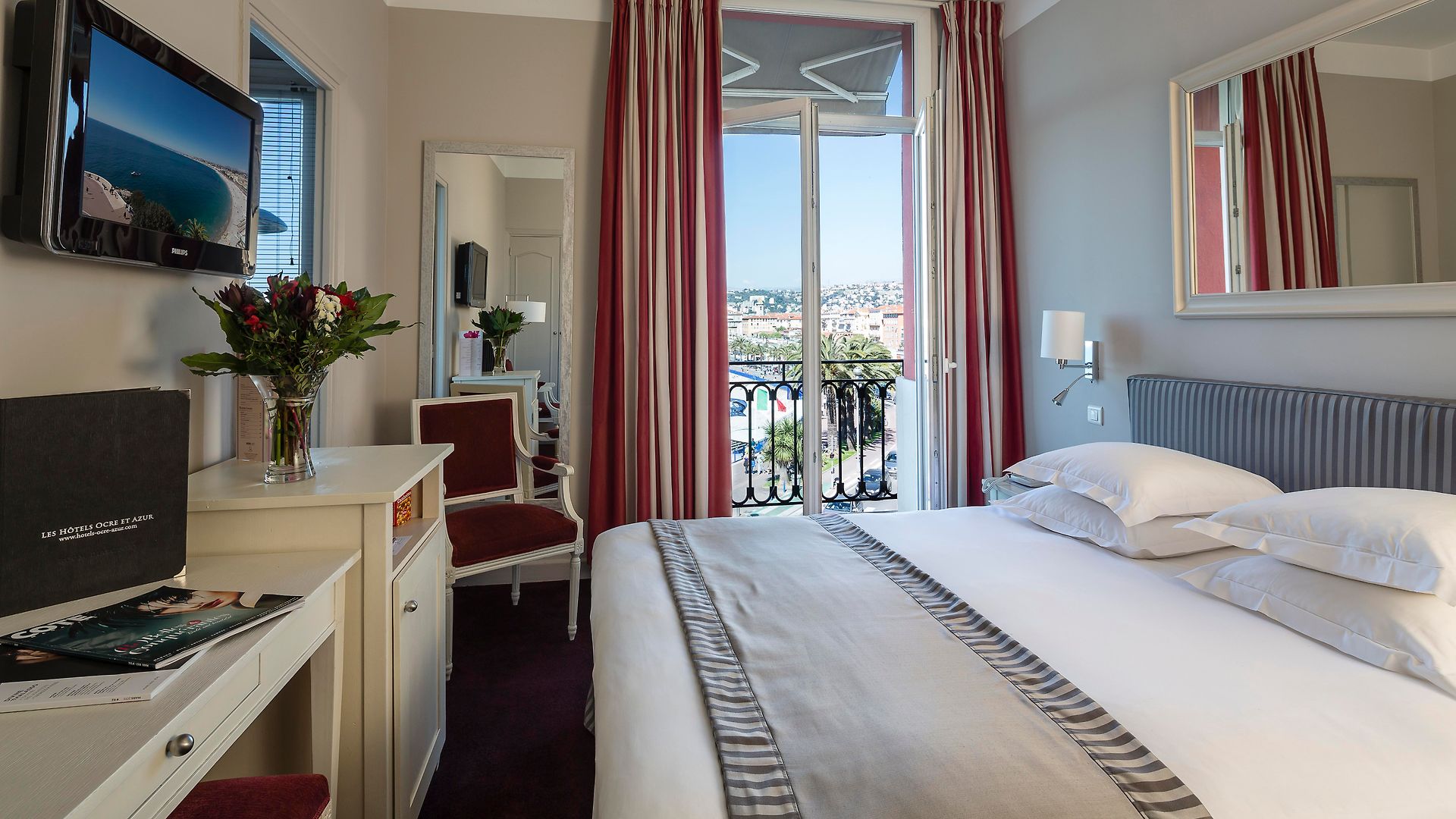 Suisse Hotel 4*
