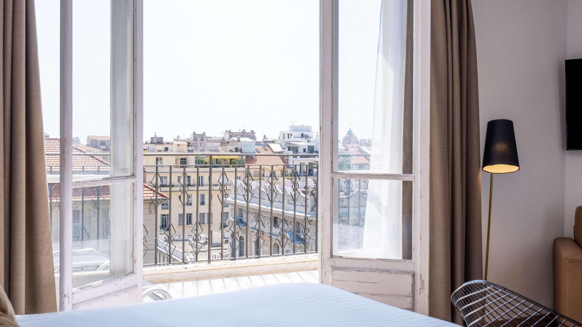 Hotel Le Soleia By Inwood 4*