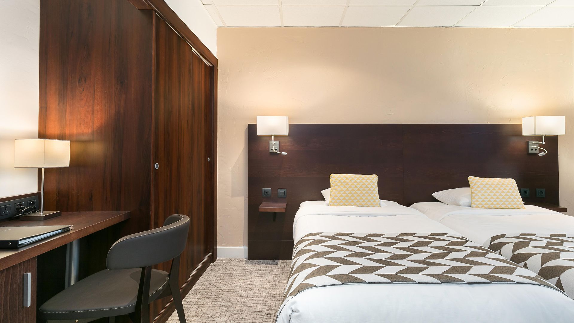 Locarno Hotel