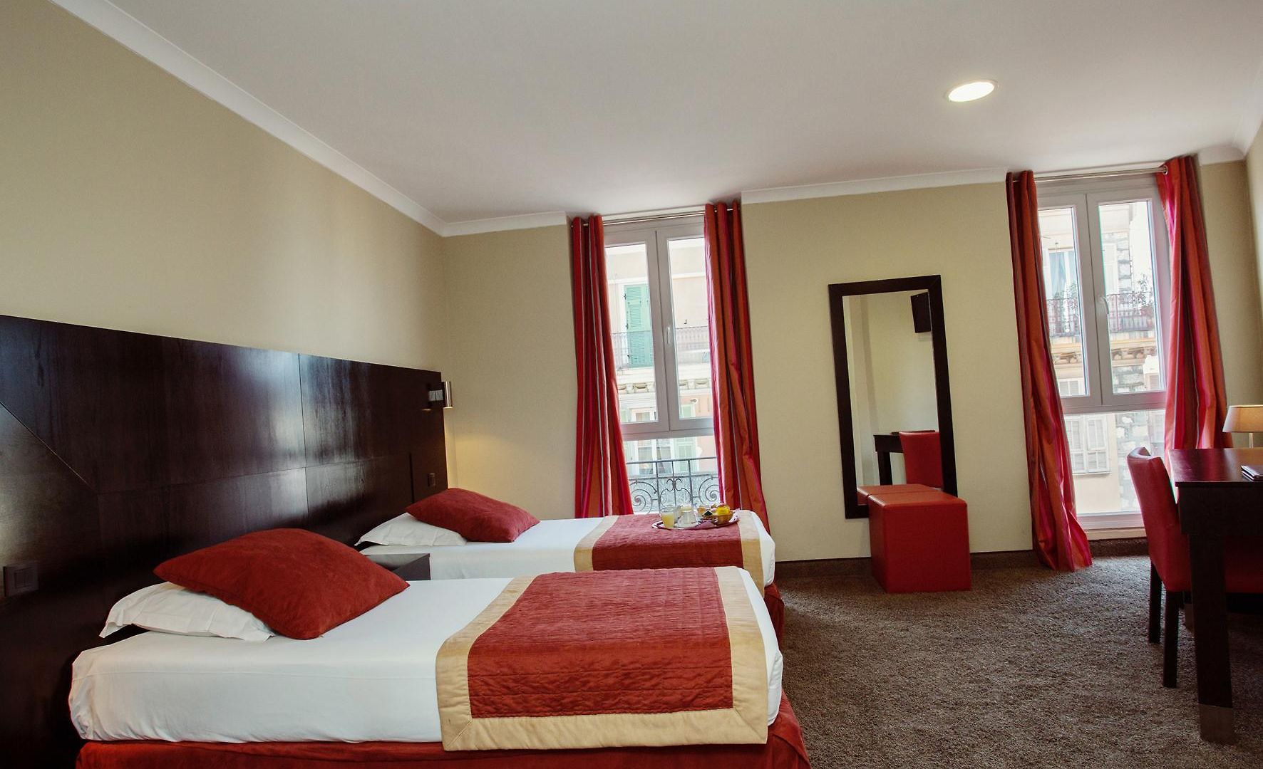 Hotel De Suède 3*