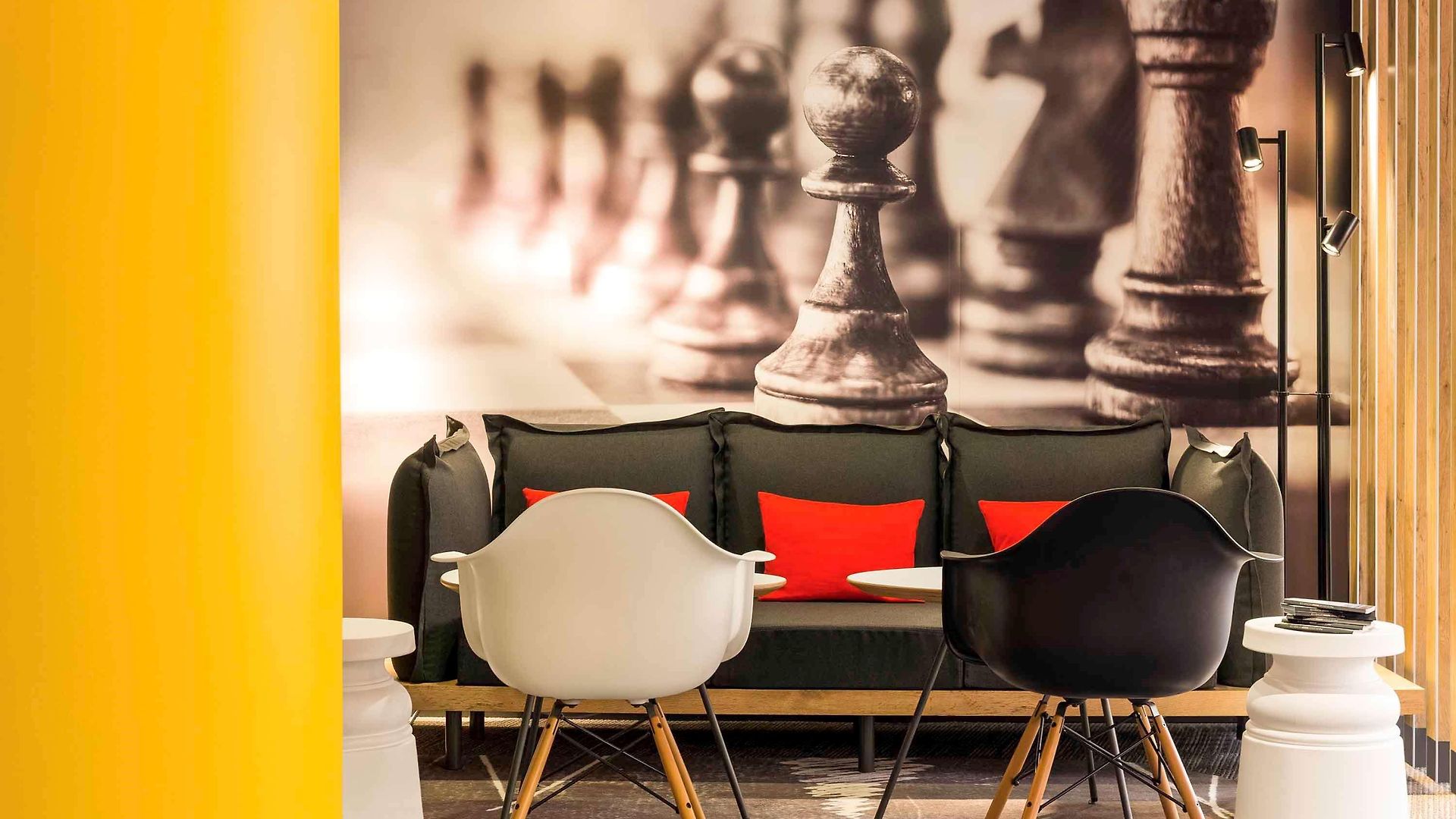 Ibis Centre Gare Hotel 3*