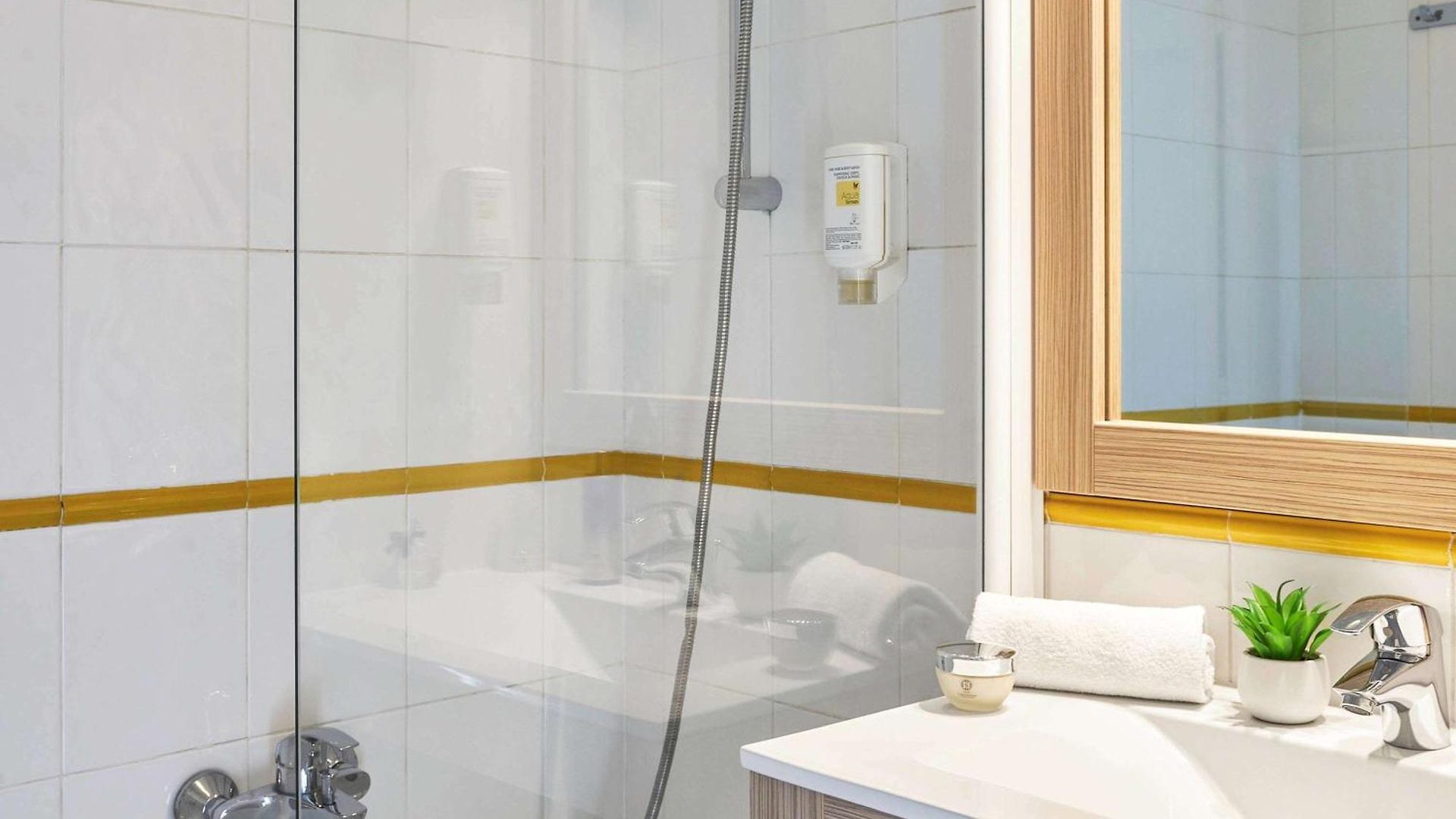 Appart hôtel Adagio Access Magnan 2*