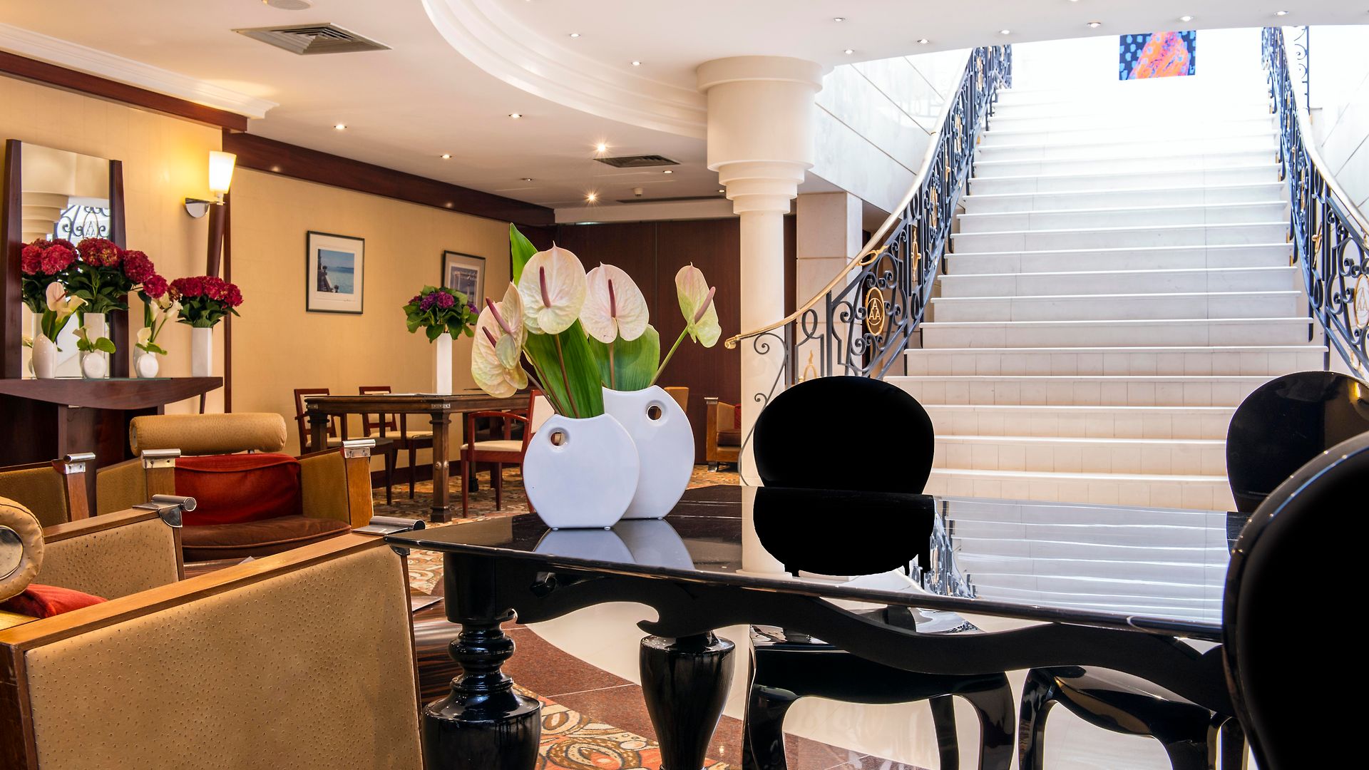 Aston La Scala Hotel 4*