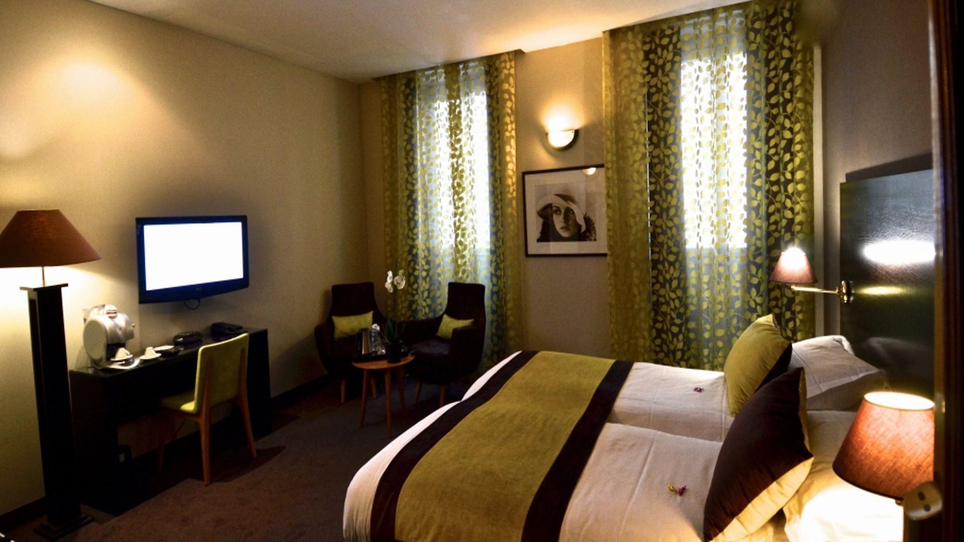 Hotel Western Cosy 4*