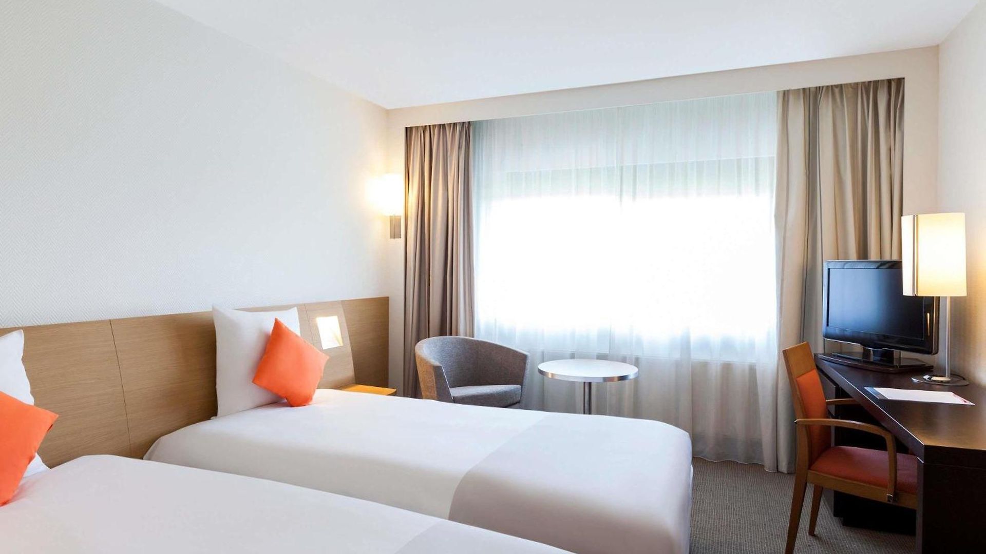Novotel Centre Vieux Hotel