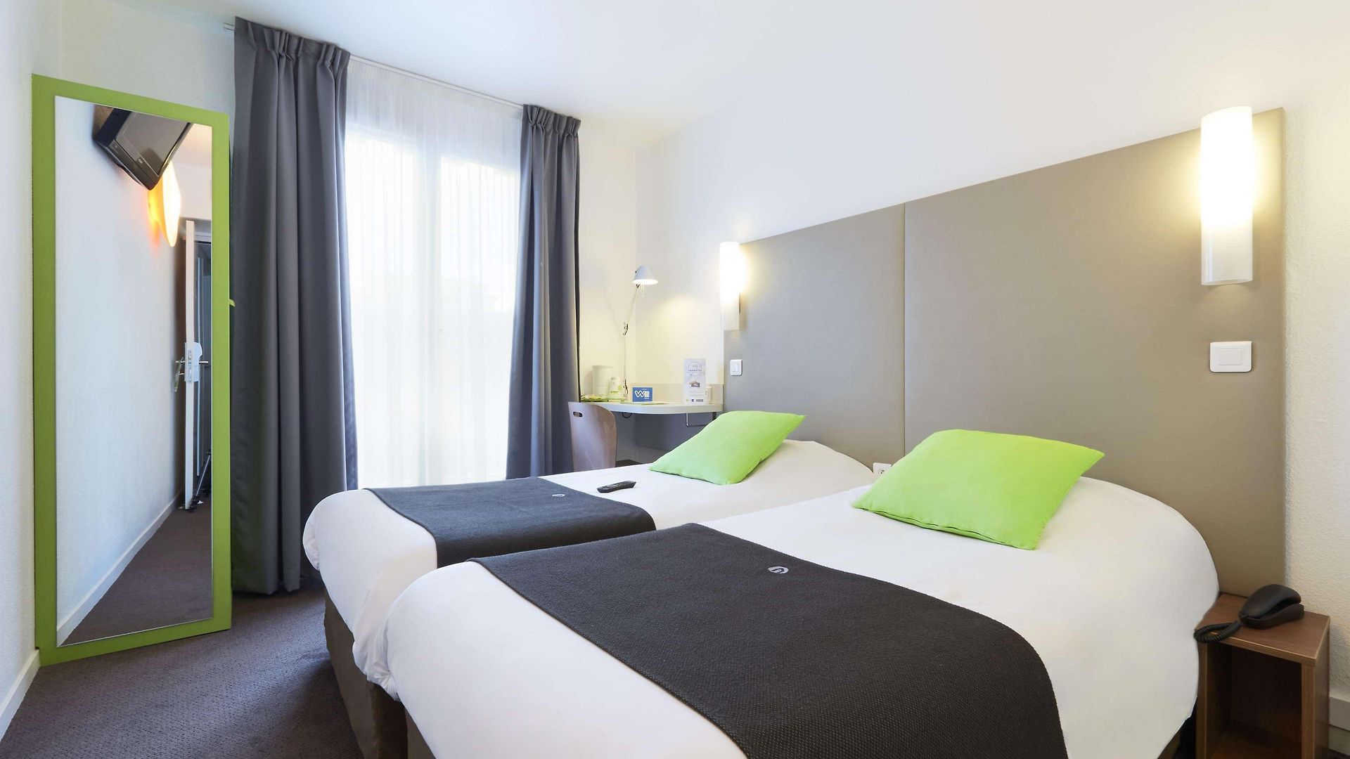 Campanile Centre Acropolis 3*