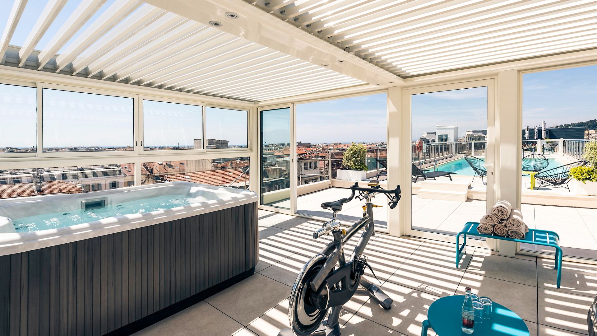 Mercure Centre Notre Dame 4*