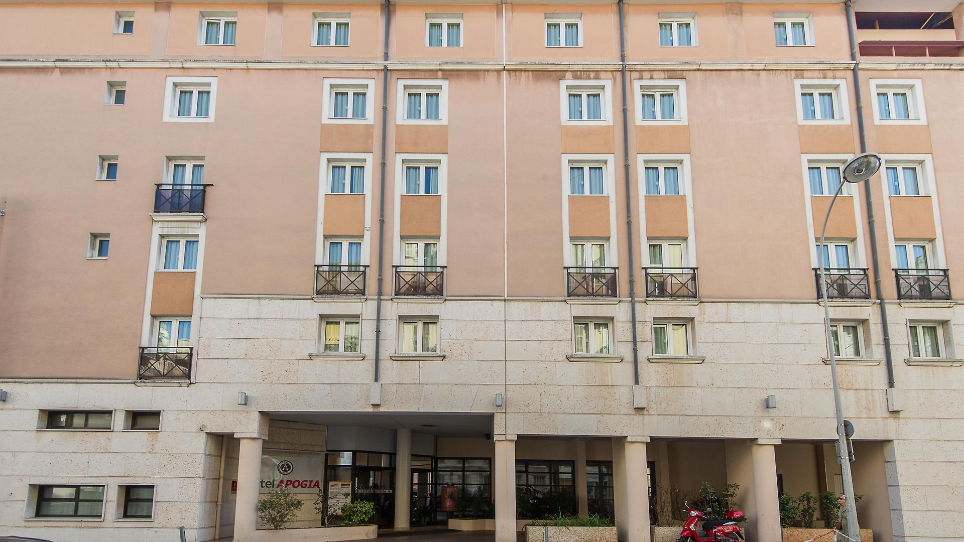 Hotel Pam 4*