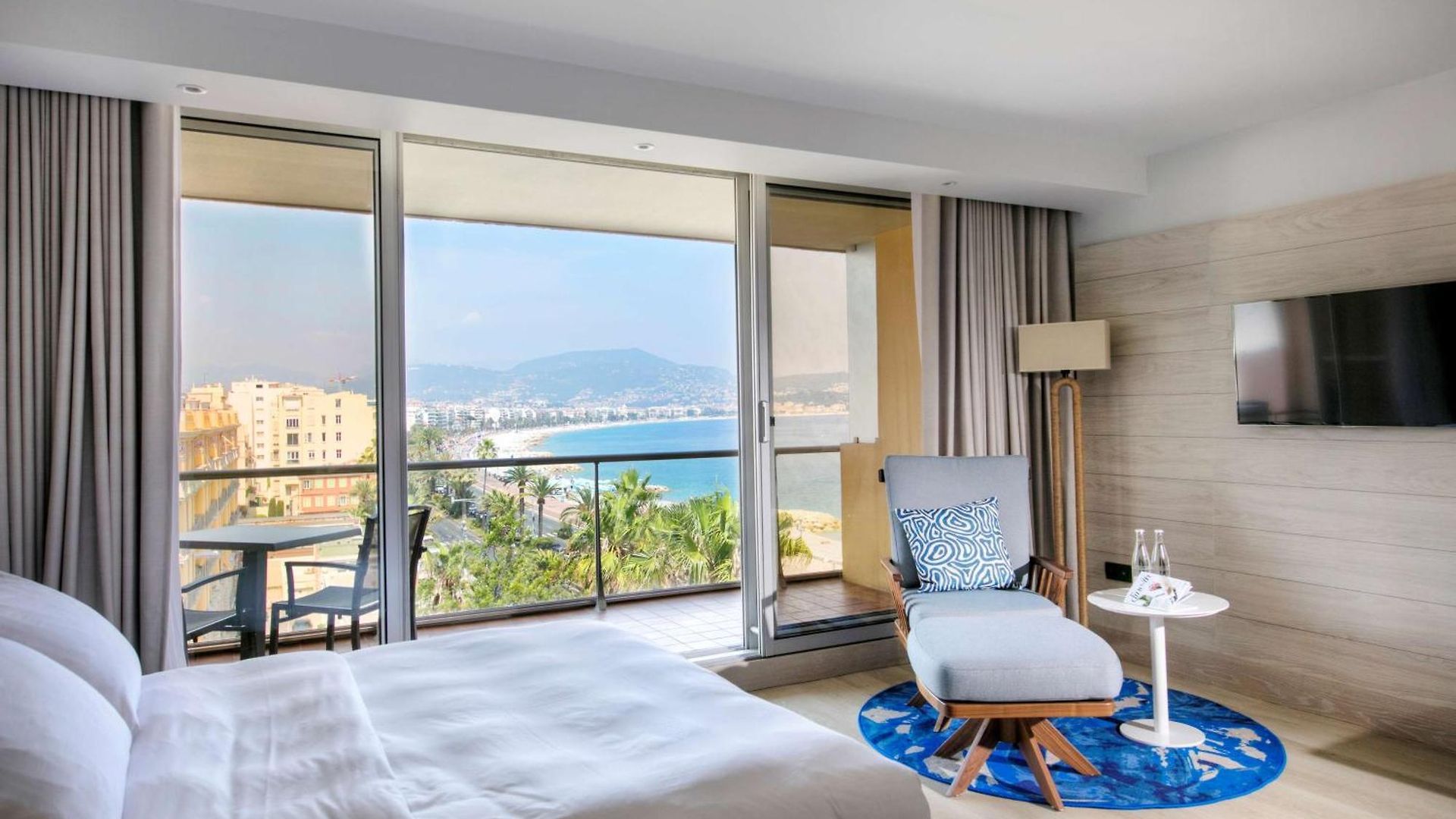 Radisson Blu 4*