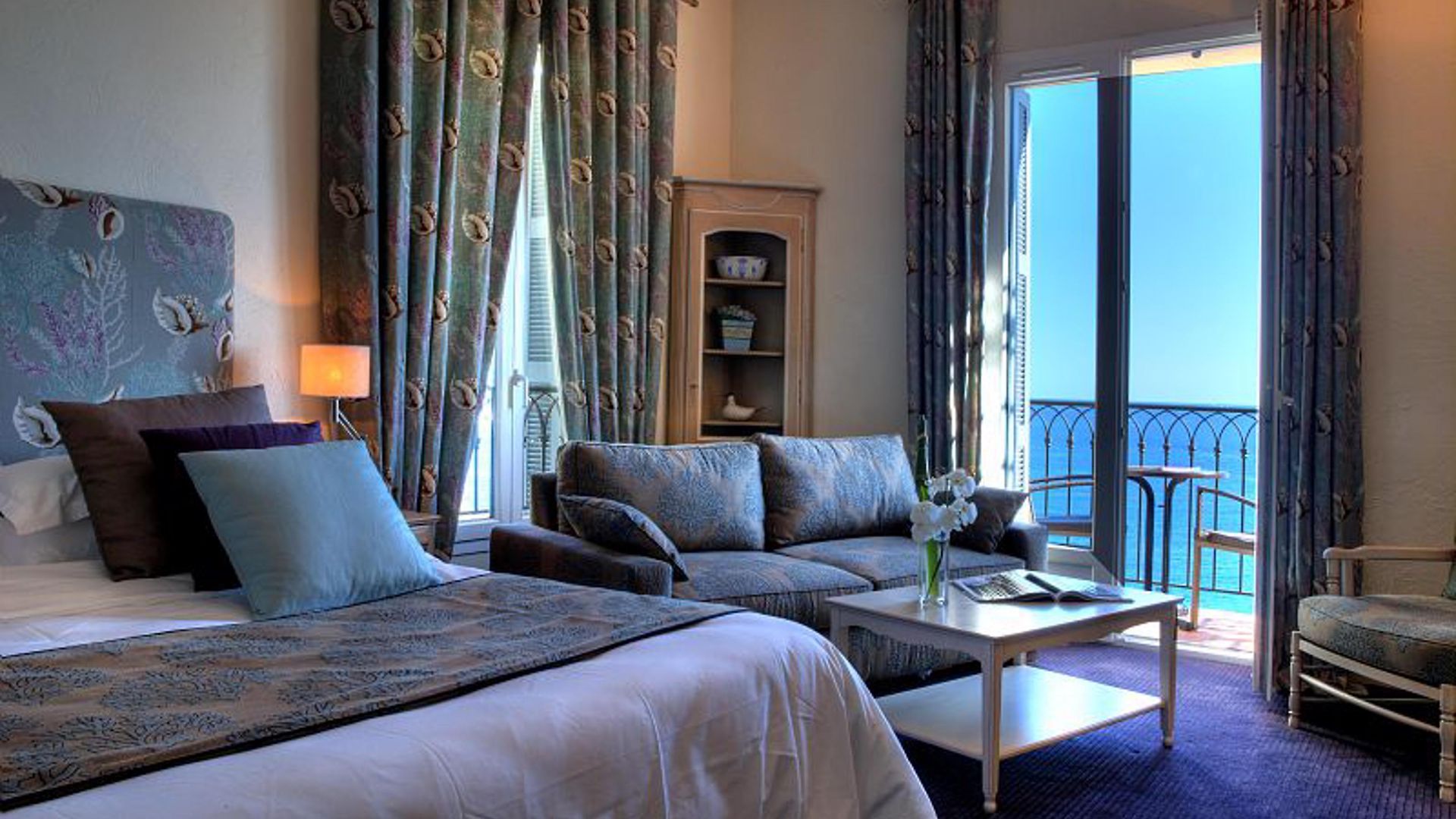 La Pérouse Baie Des Anges Hotel