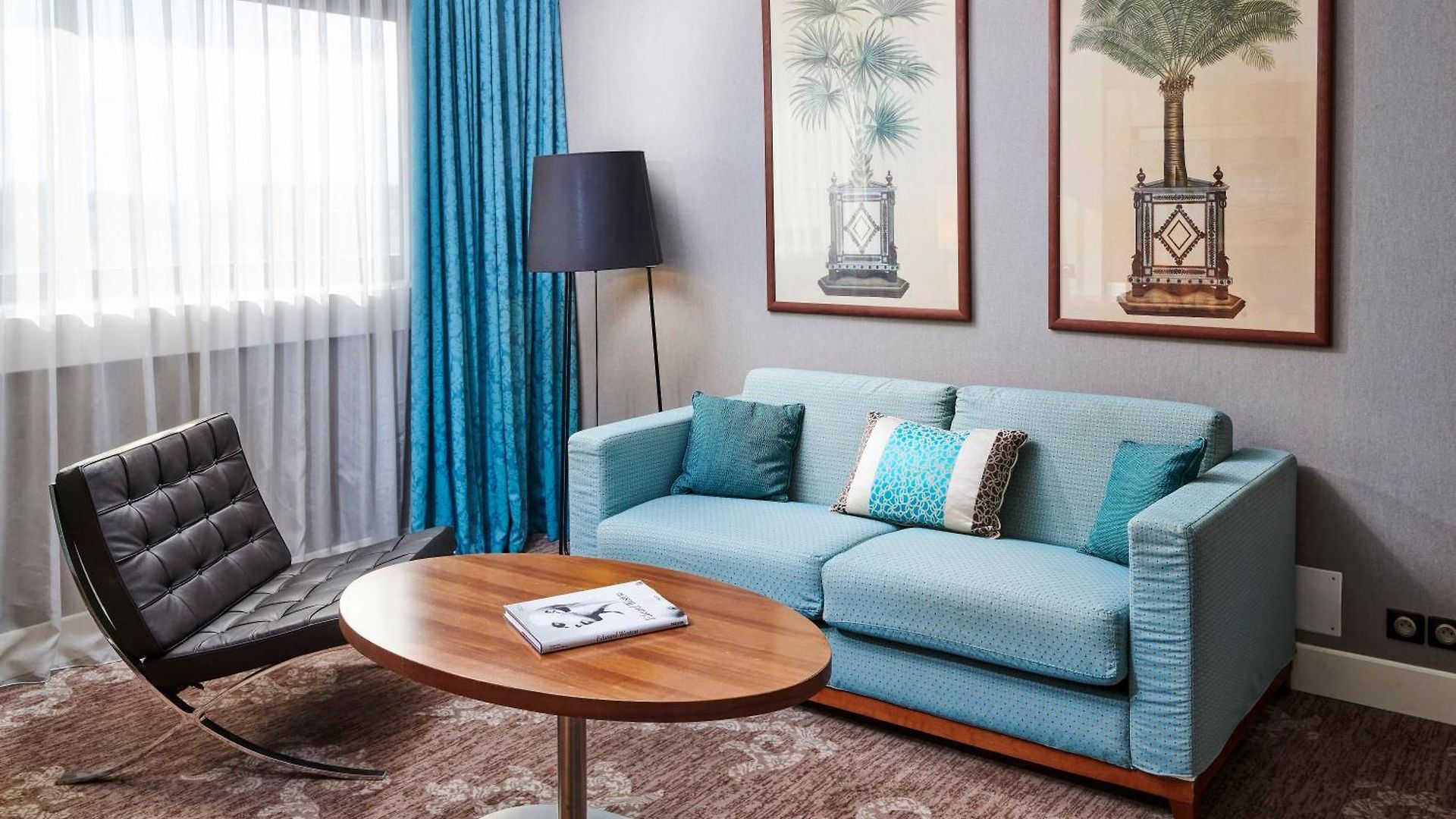 Hotel By Ihg 4*