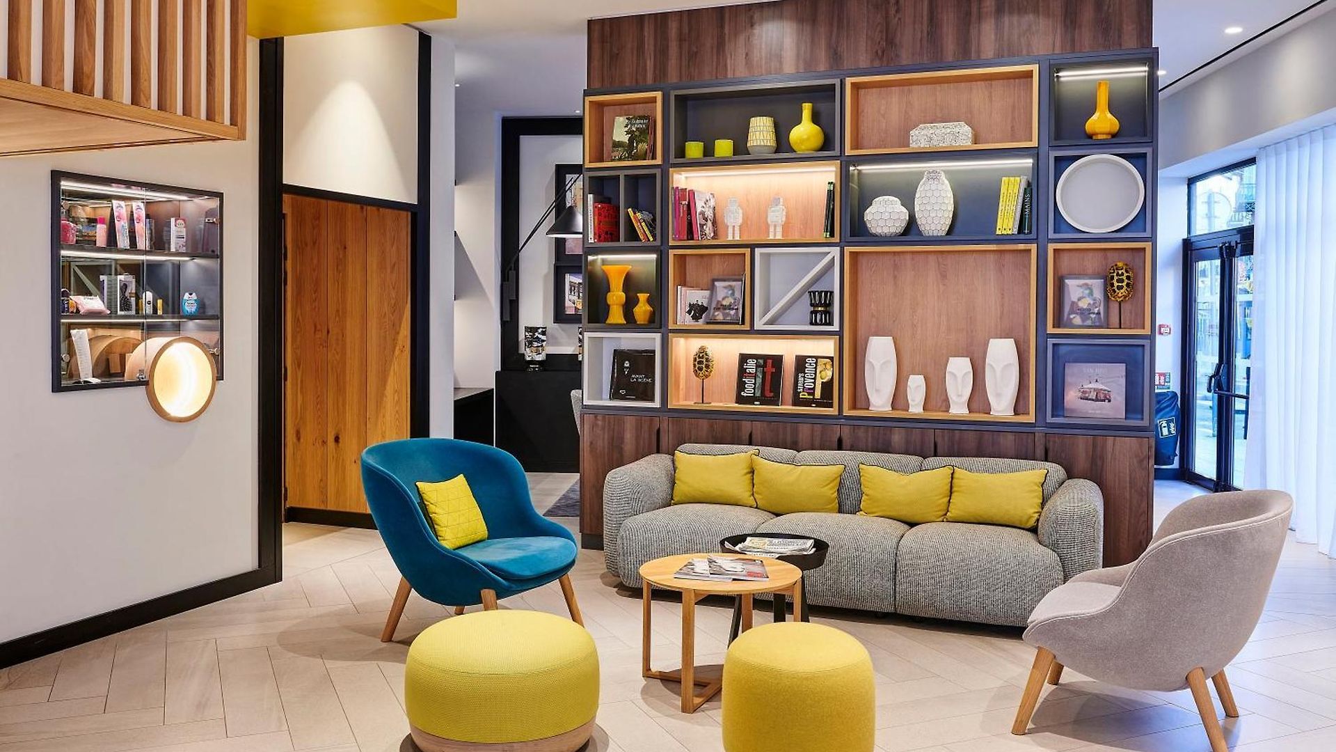 Hotel By Ihg 4*