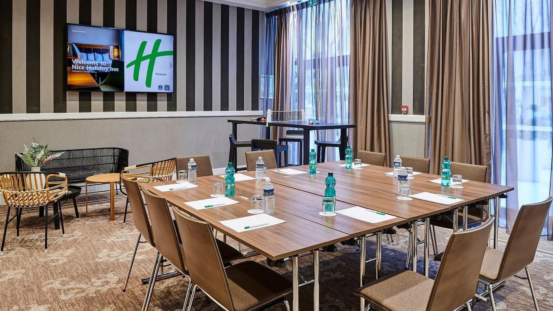 By Ihg Hotel
