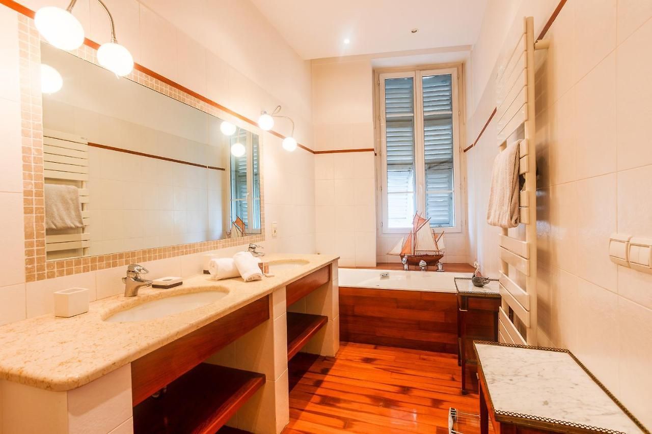 Appartement Palais 1er Ap4292 By Riviera Homes *