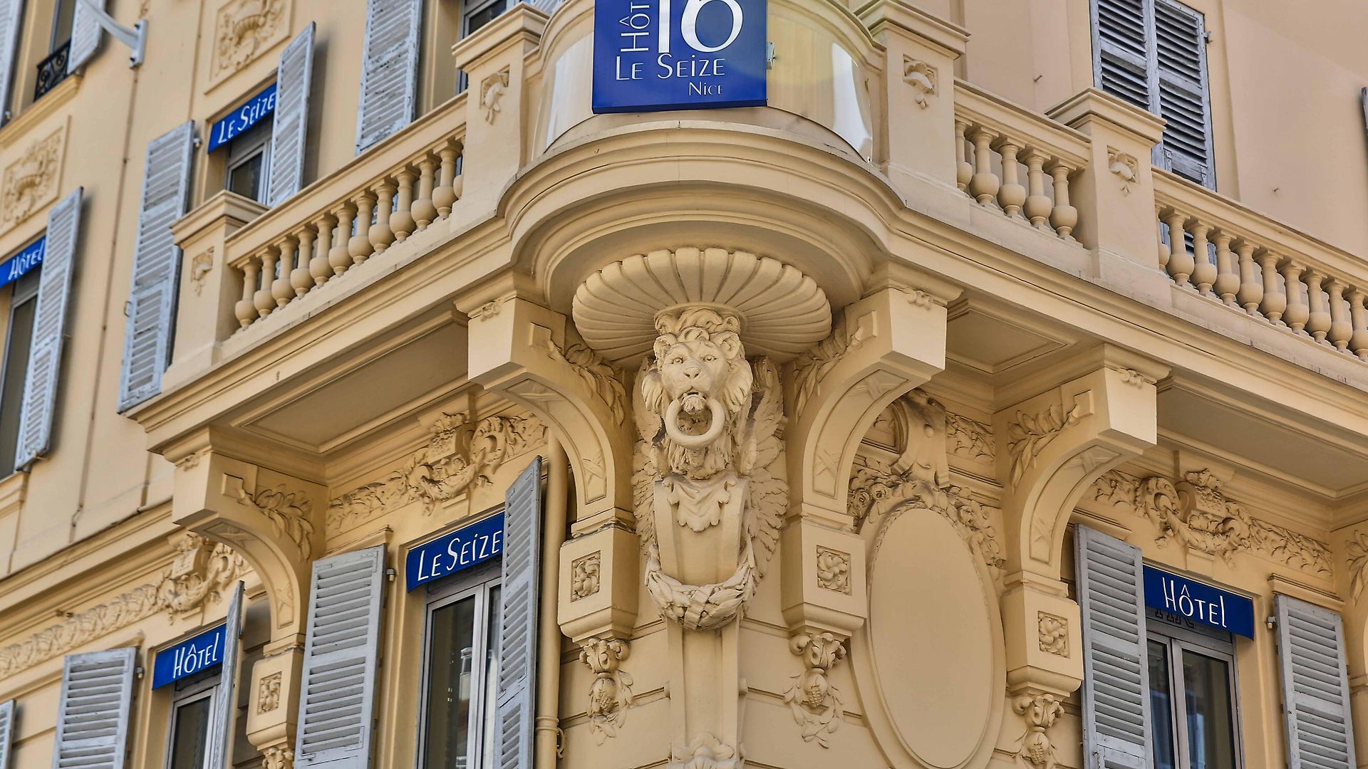 Hotel Le Seize, Centre