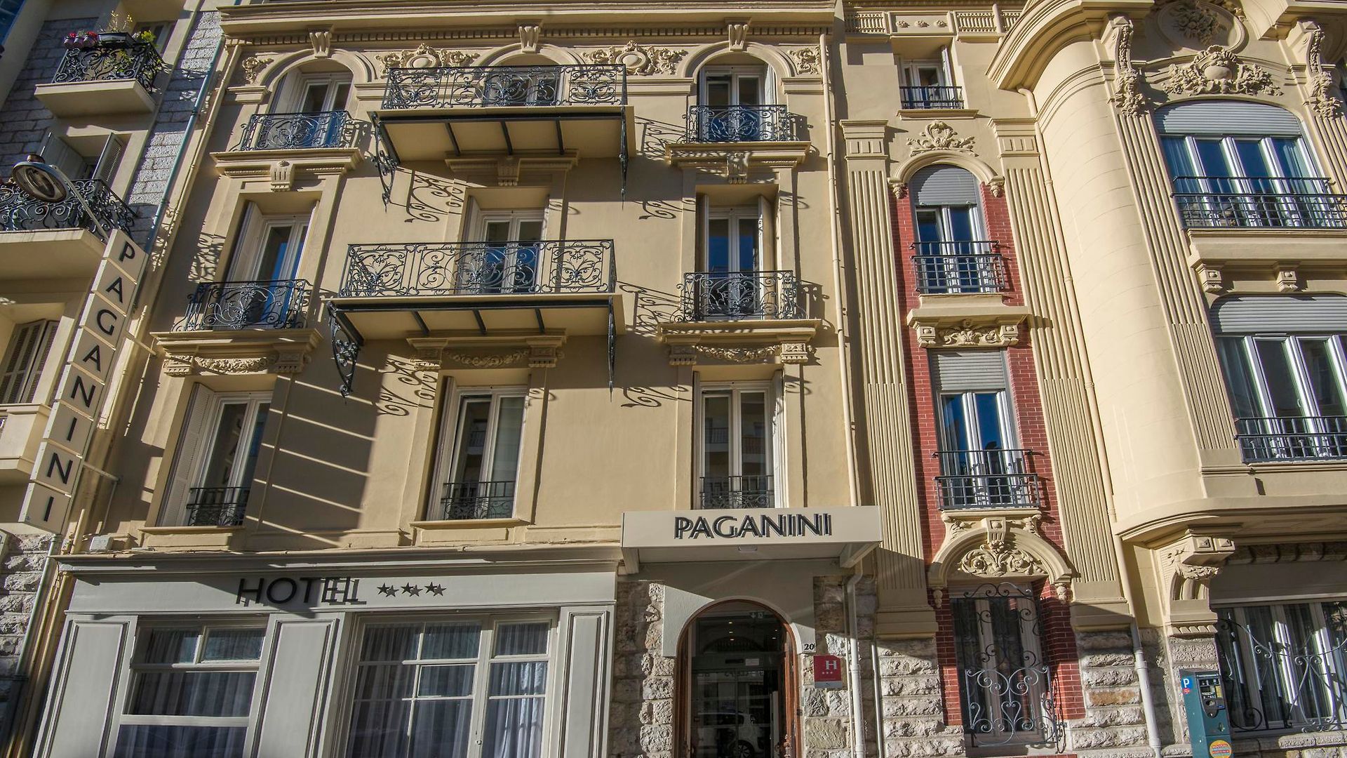 Paganini Hotel 3*