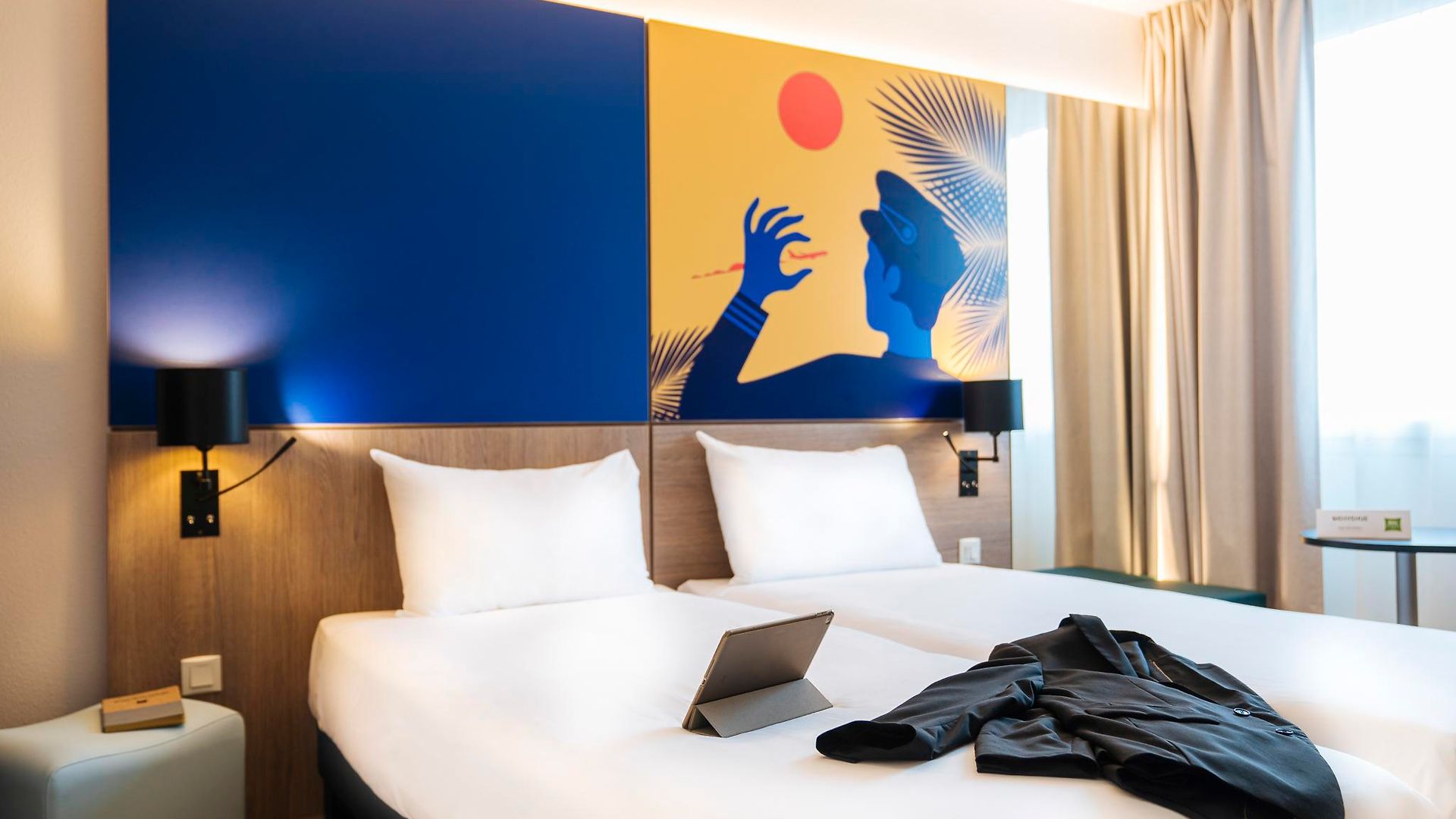 Ibis Styles Aéroport Arenas Hotel