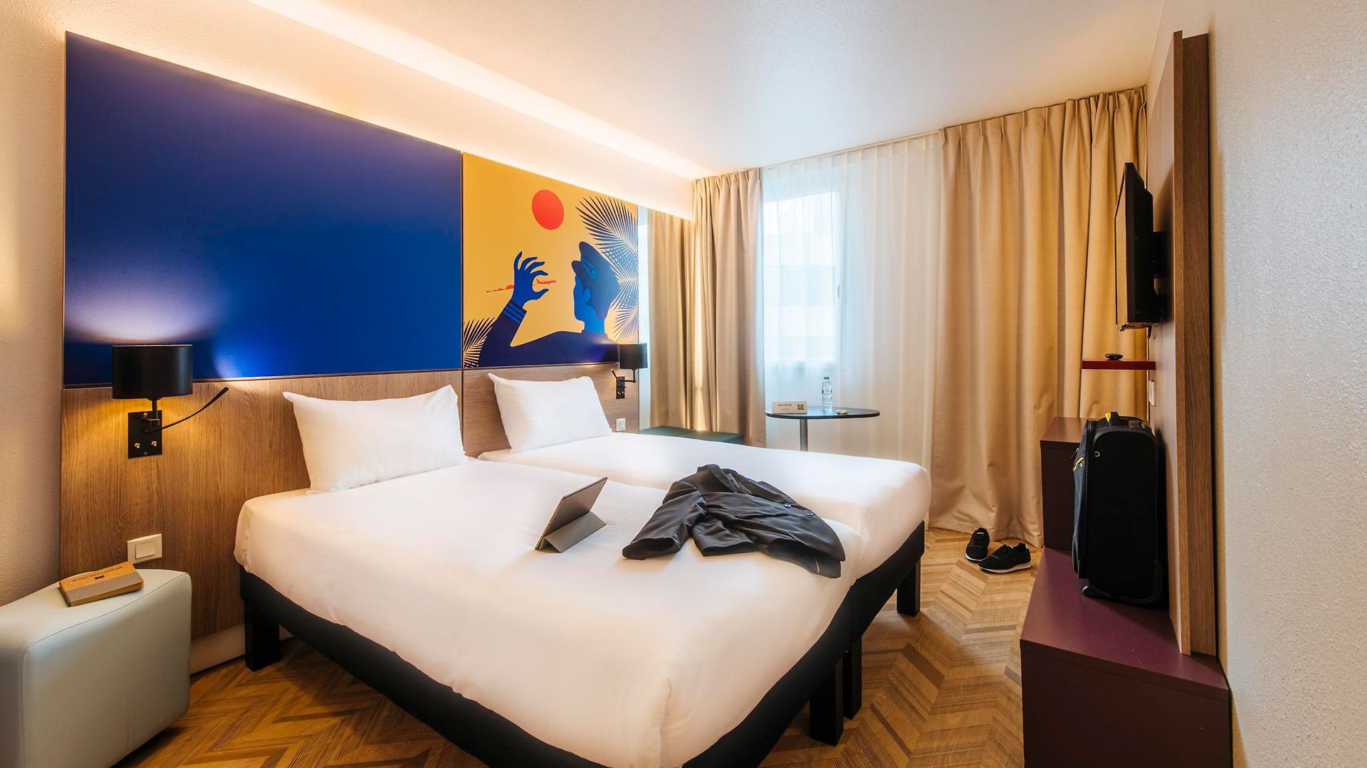 Ibis Styles Aéroport Arenas Hotel