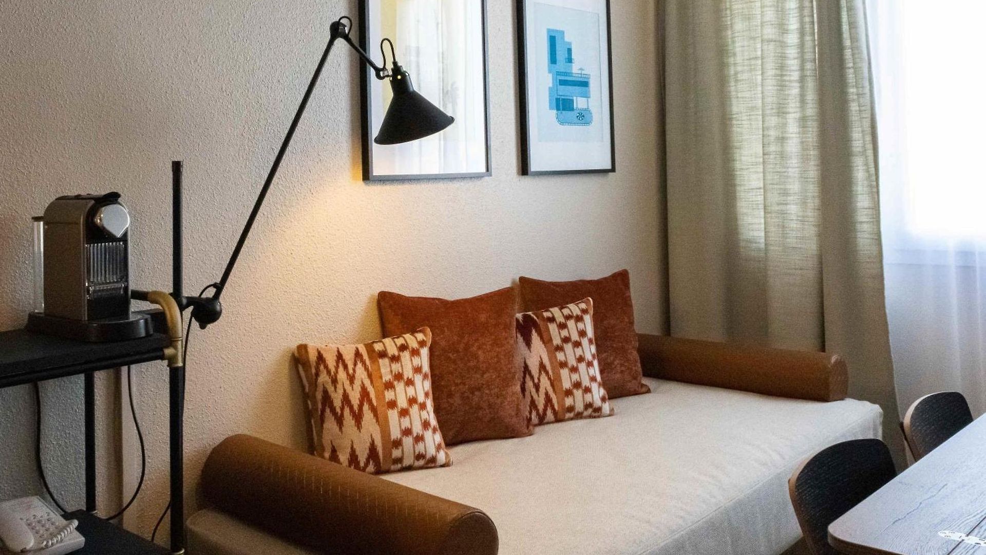Hotel Novotel Airport 4*