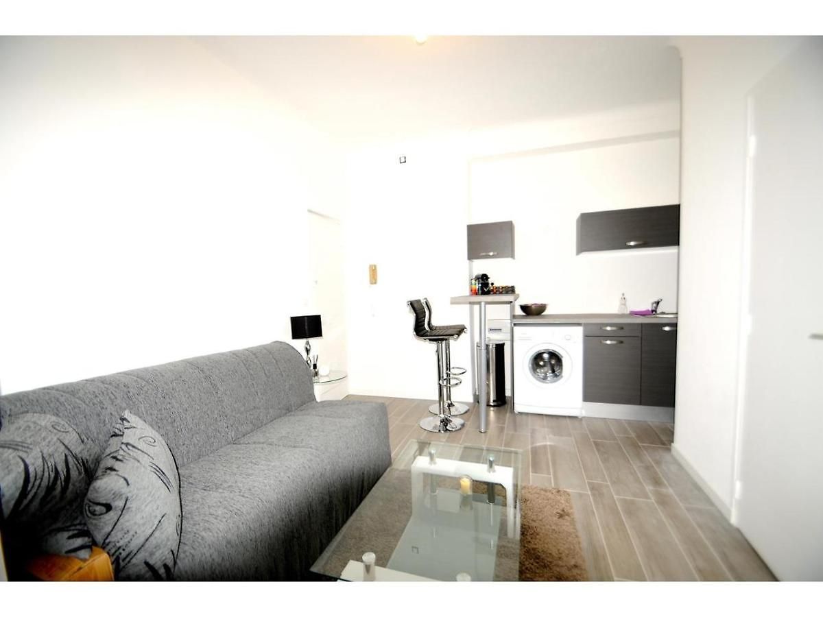 Apartment Superbe Meuble Cosy Avec Lit Superconfort Au Calme Jean Medecin *