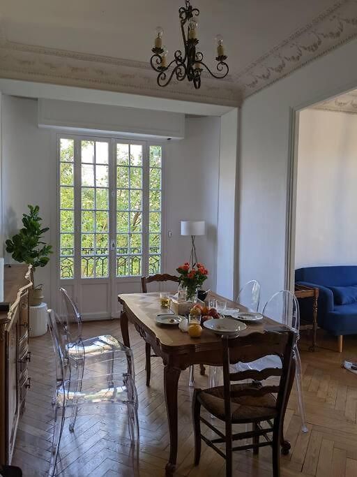 Amazing 2-bedroom In Near The Appartement *