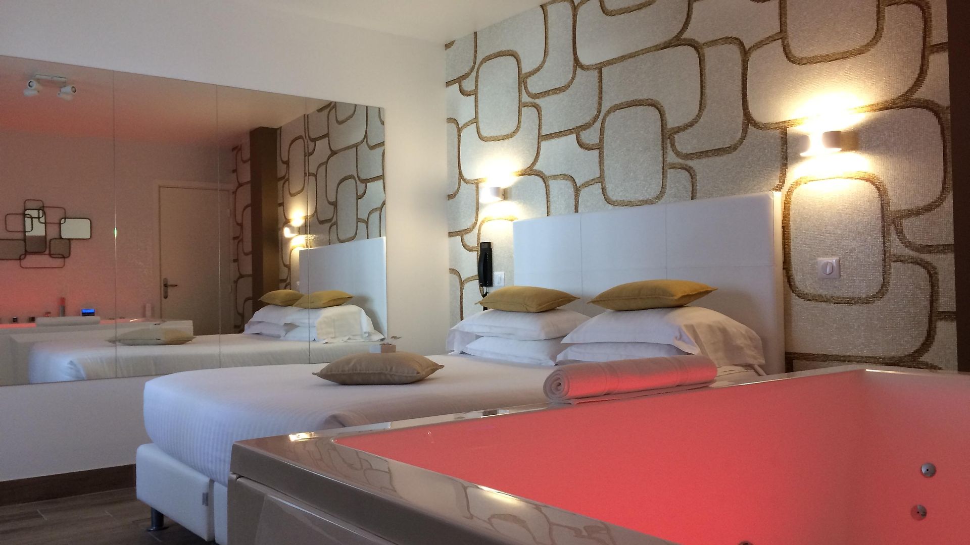 Rose Hotel Nice