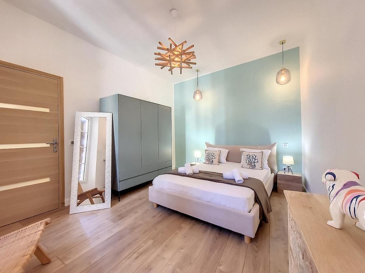 Nestor&jeeves - Le Pierlas - Place Garibaldi - Very Close Old Town Appartement *