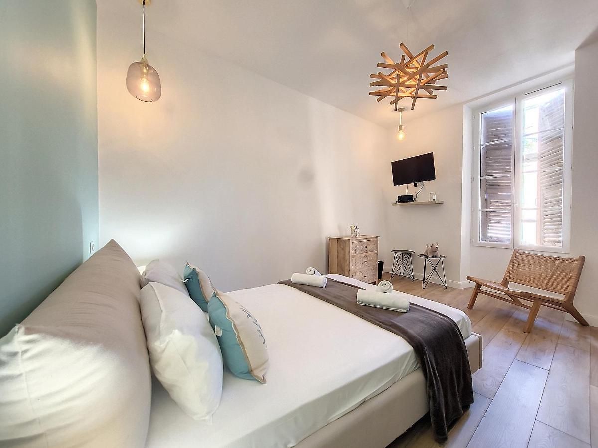 Appartement Nestor&jeeves - Le Pierlas - Place Garibaldi - Very Close Old Town Nice