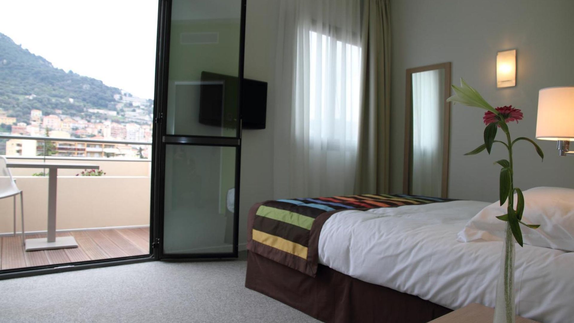 Hotel Esatitude