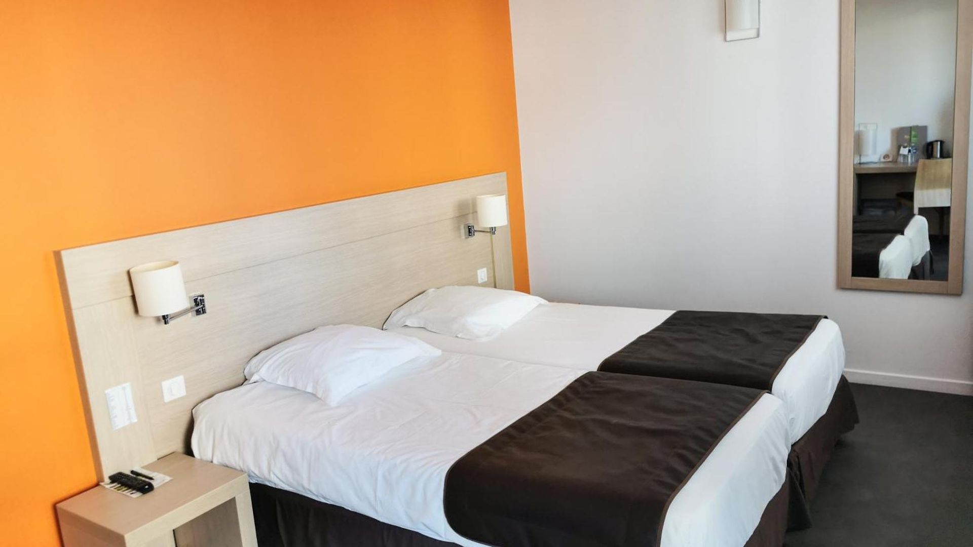 Hotel Esatitude 3*