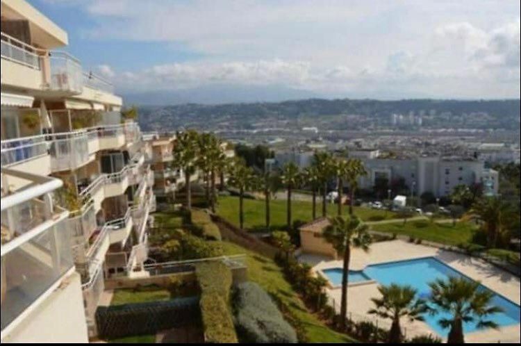 Appartement Entier Dans Résidence Privée Avec Gardien, Piscine Et Aire De Jeux Pour Enfants *