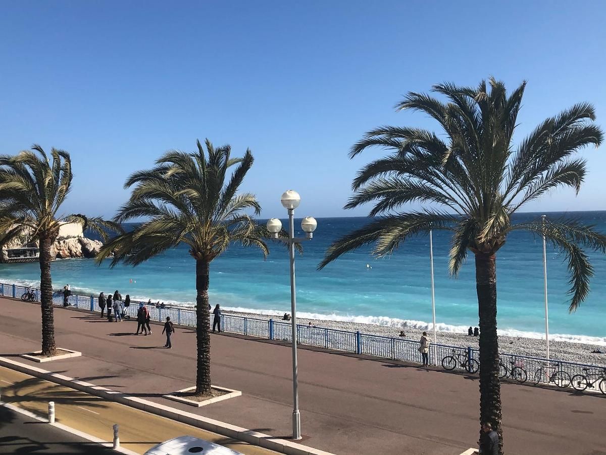 Profitez Des Plages Et Du Vieux Nice
