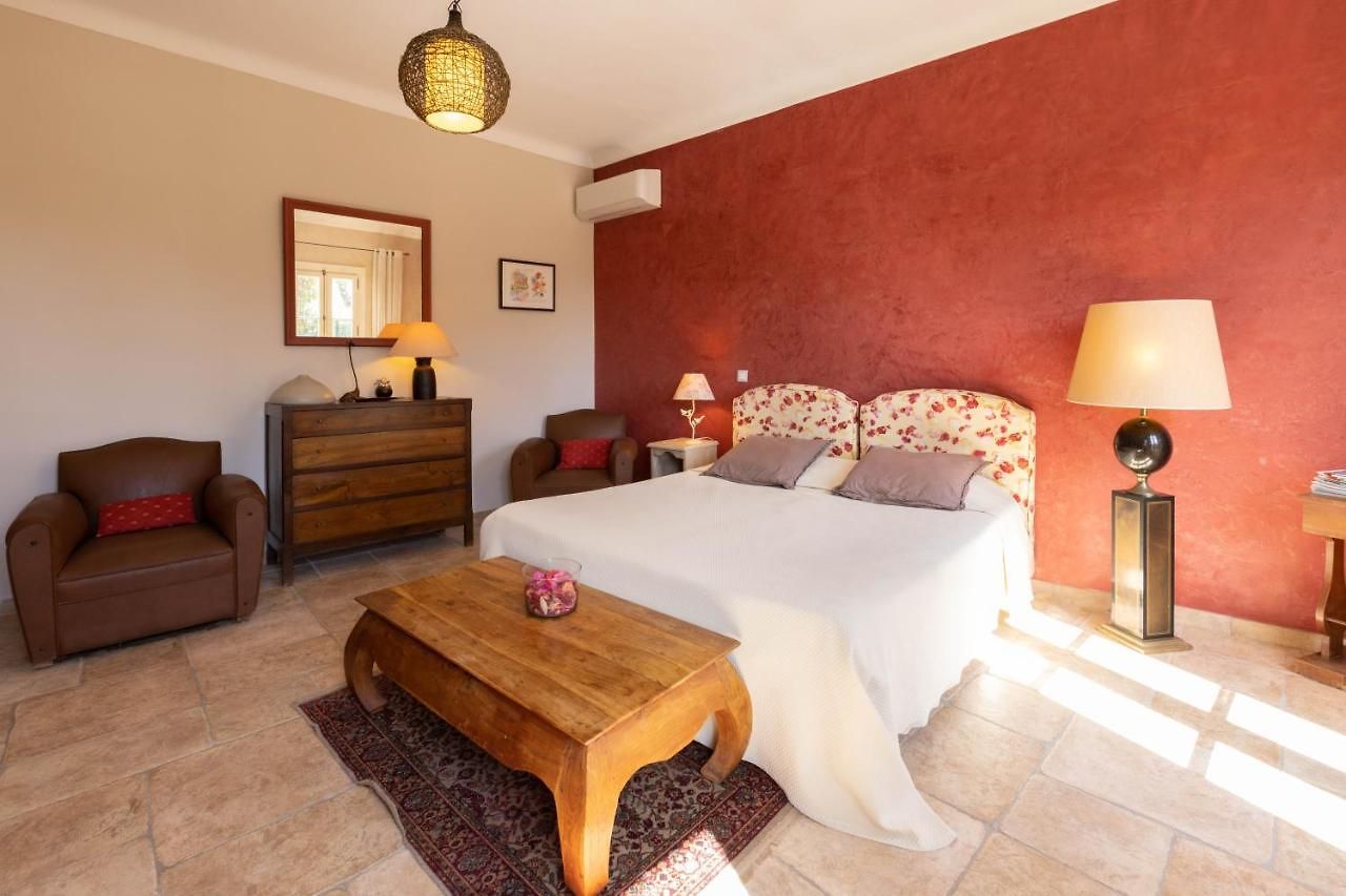 Couette-café Castel Enchanté 3*