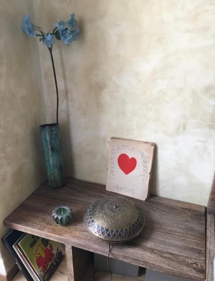 Great And Light Private In The Heart Of Couette-café *