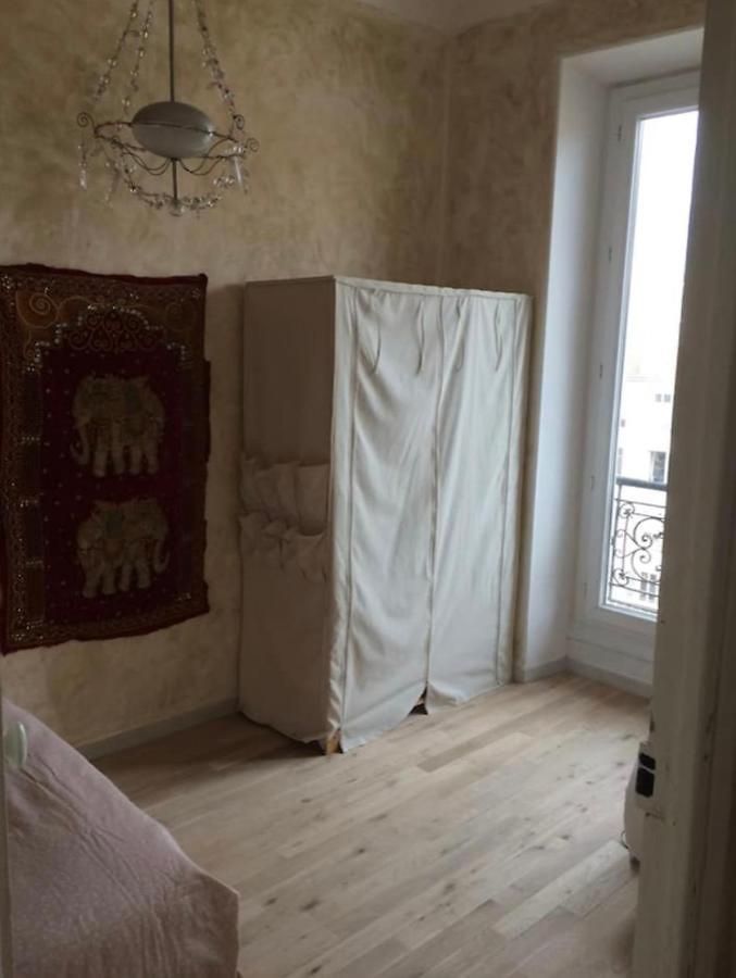 Great And Light Private In The Heart Of