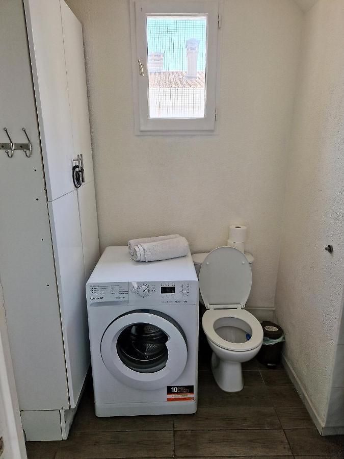 Appartement Plein Centre Climatisé Et Spacieux Avec Grande Terrasse Sur Le Toit à