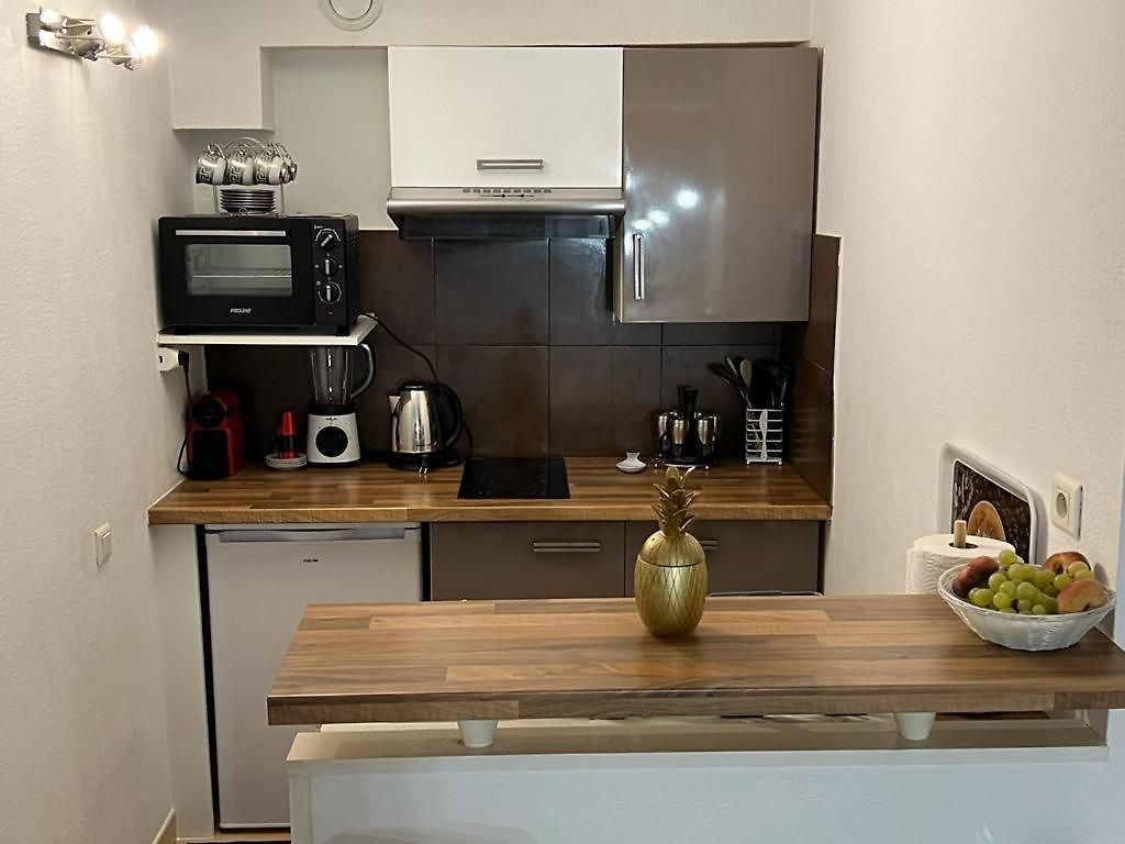 2 Pièces Appartement