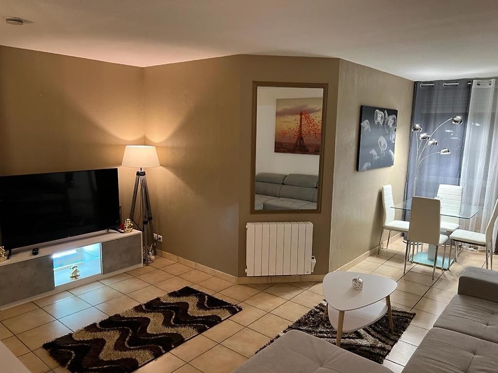 2 Pièces Nice