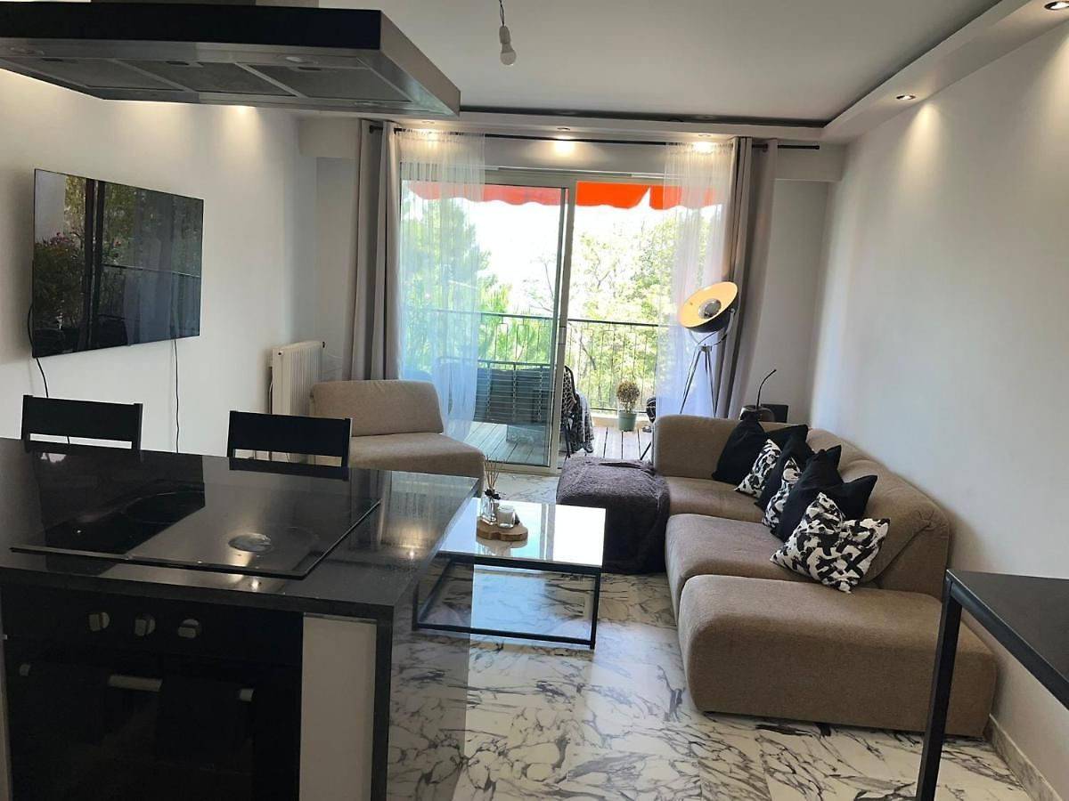 Beautiful Apt - 10Mn Walk From Beach Nice