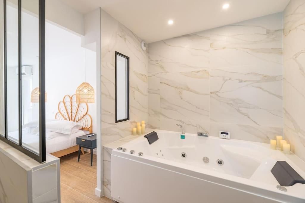 A/c&balneo In Of Carré D'or #renovated Appartement *