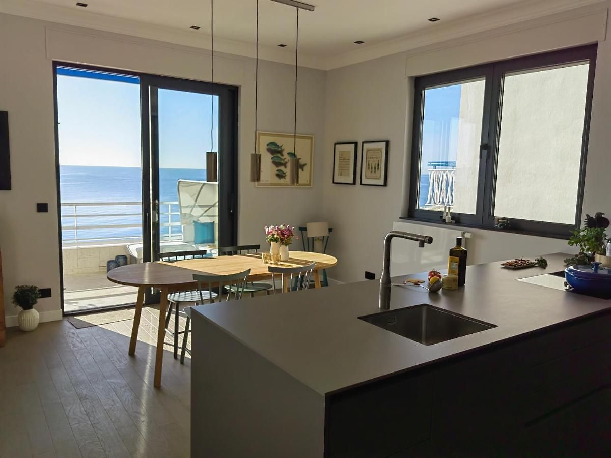 Appartement Exceptional Brand New Flat, 20 M From Beach, 85 Sq