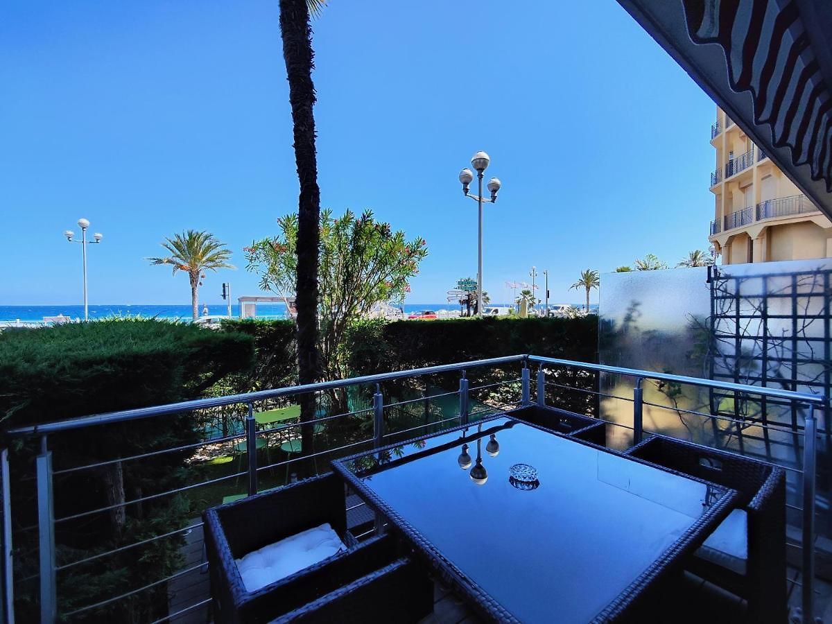 Le Jardin Ascot By Booking Guys Apartment