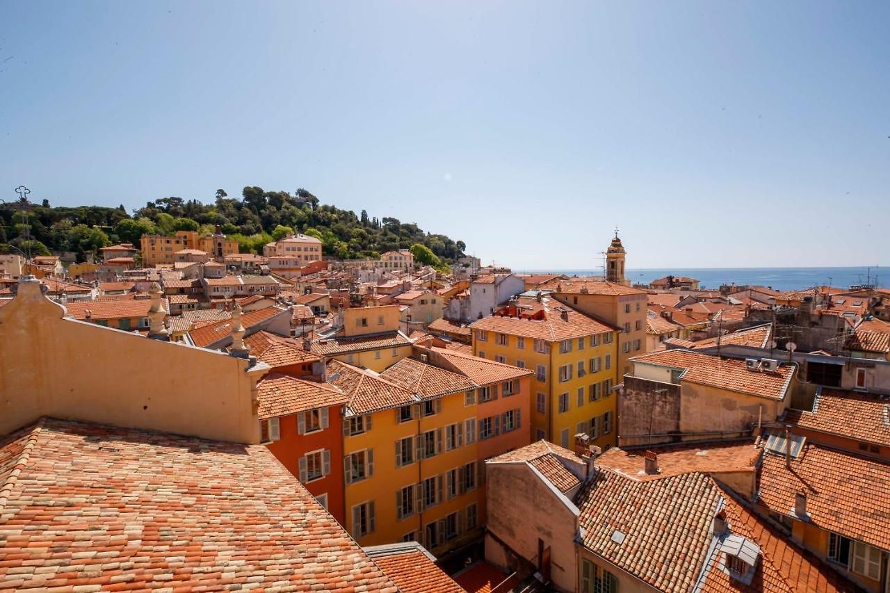 Spacious And Bright Flat Close To The : Heart Of Old Appartement
